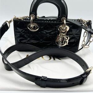 Dior D’joy small black patent leather never used